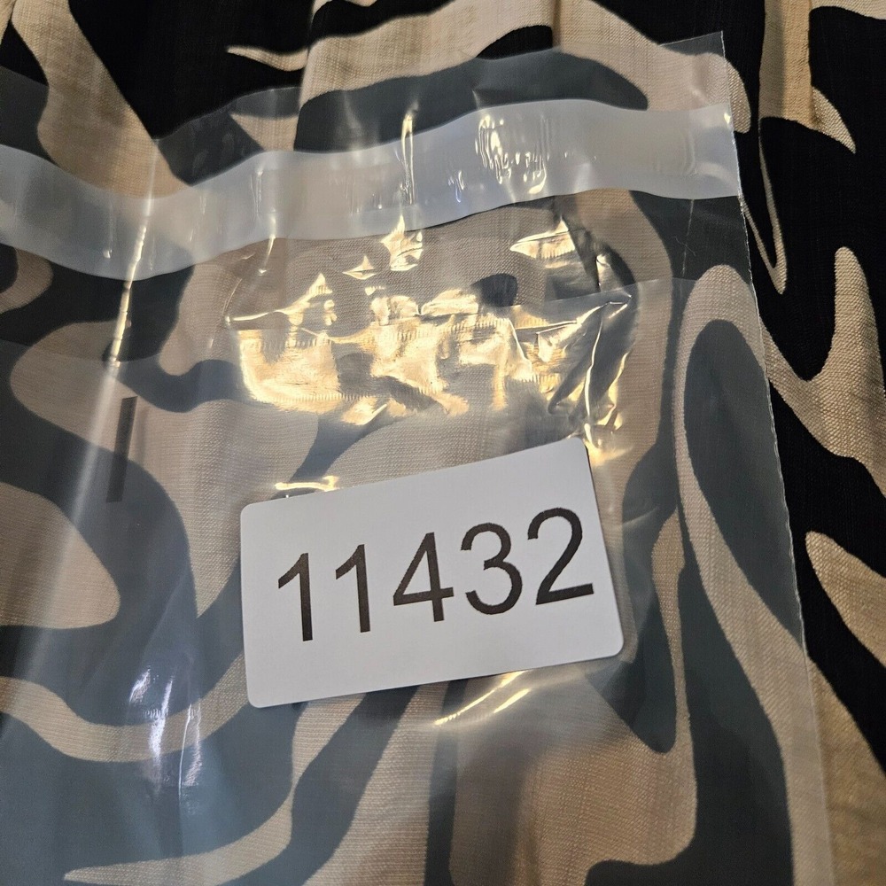 NWOT By Together Anthropologie Maxi Dress Small Abstract Print‎ Black Beige - Picture 14 of 14